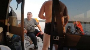 Поменяли Катер Гризли 580 на 660. И сново в путь.