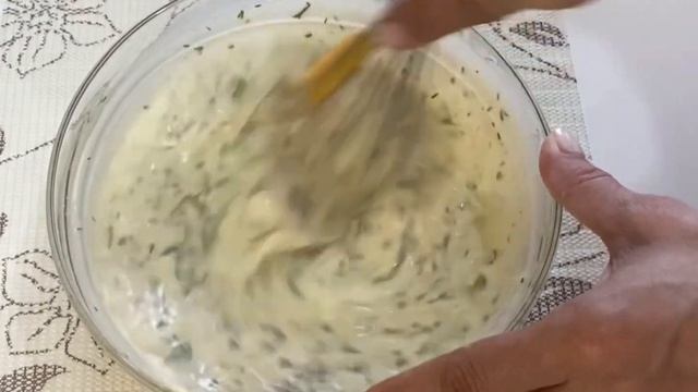 БЛИНЧИКИ С СЫРОМ И ЗЕЛЕНЬЮ