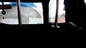 Как снять подголовник в Мерседес 124