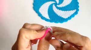 Салфетка-прихватка крючком на 8 марта "Круги на полях".Napkin crochet "Crop circles"