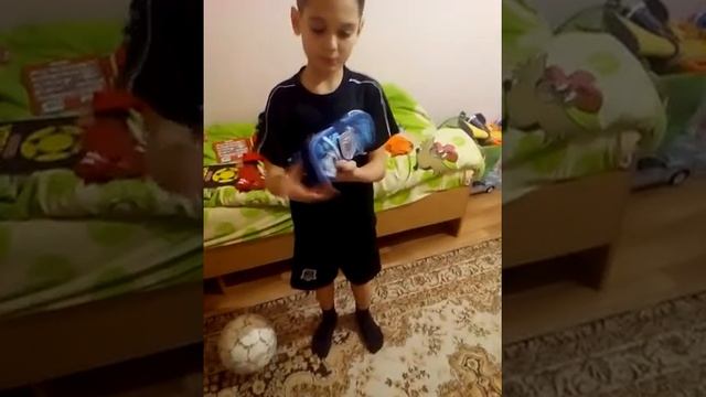 Моя футбольная атрибутика смотреть онлайн