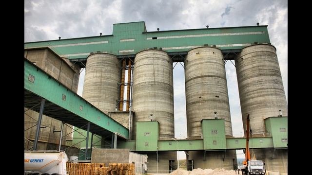 Краткая история возникновения цемента.