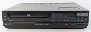 ВИДЕОМАГНИТОФОН Sanyo -VHR 1350 - РЕДКИЙ, работает! Винтаж 1986 года, Япония