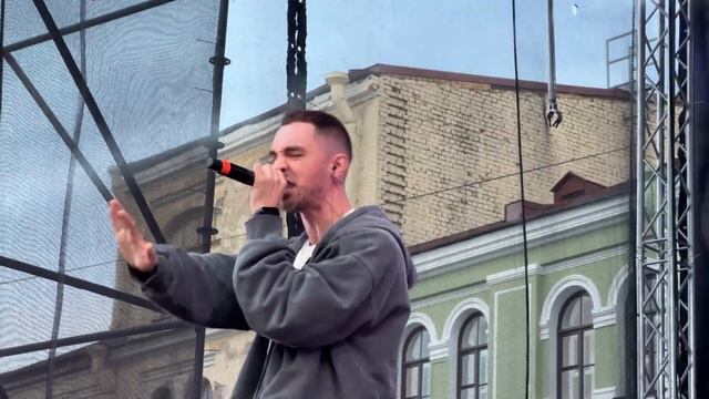 mzlff & STED.D — Однополярности (29.07.23, @Двор Гостинки, Санкт-Петербург) смотреть онлайн