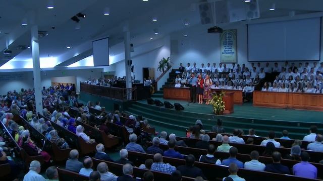 Прекрасный Гимн Нам Аввакум Оставил - Семья Куцарь смотреть онлайн