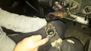 Audi B4 1991г. Как правильно снять "гитара" переключатель света. дальний и ближний фара не горит