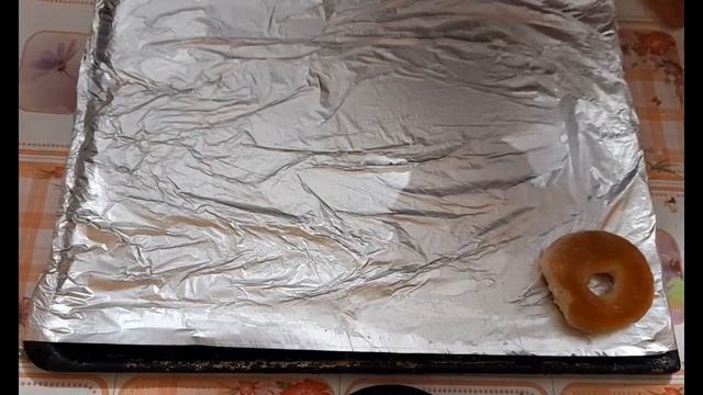 Запеченные бублики с мясом смотреть онлайн