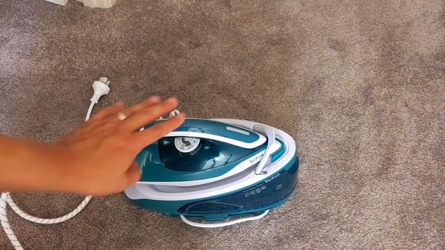 Tefal Express Easy Steam Station - Unboxing and Review смотреть онлайн