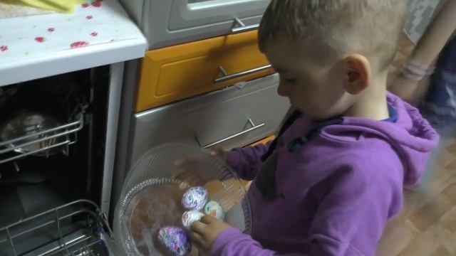 Vlog:Жизнь Многодетной Семьи/Поделки и покупки к Пасхе смотреть онлайн