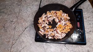 Паэлья с морепродуктами. Рецепт паэльи по-испански