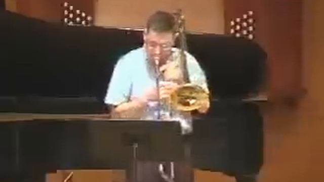 Bach Cello Suite No.2 - Prelude - Trombone смотреть онлайн