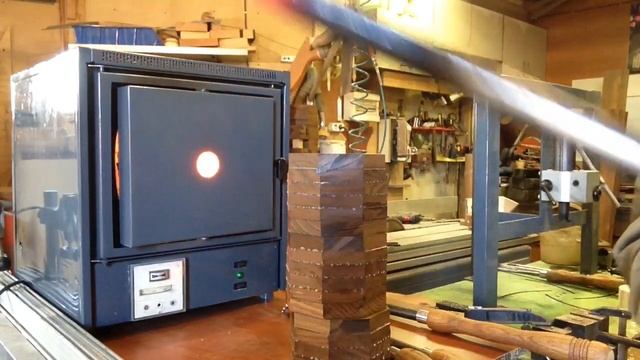 Закалка новых резцов в восстановленной муфельной печи. смотреть онлайн