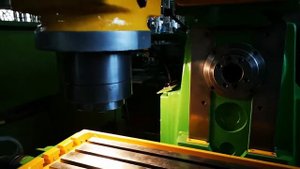 6Р82Ш Универсально Фрезерный станок