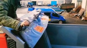 Тент на маленький самосвал?