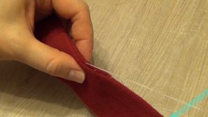 Как зашить отверстие для выворачивания.