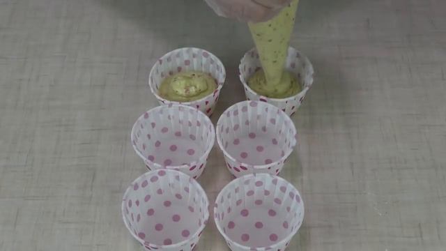 Капкейки рецепт / Фисташковые капкейки / вкусно легко просто смотреть онлайн