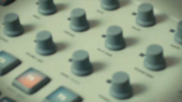 WFZ Project - Ex Summer - IDM EXPERIMENTAL JAM with ELEKTRON MODEL:CYCLES and KORG KAOSSILATOR смотреть онлайн