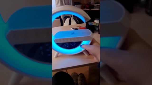 Беспроводная и универсальная Bluetooth портативная колонка (Google) BT-3401. смотреть онлайн