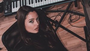 Biography of DJ Mari Ferrari.