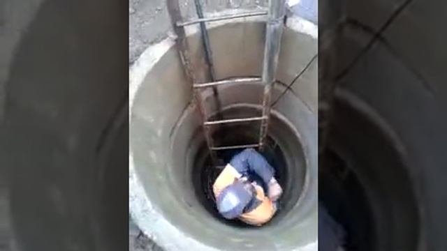 Замена колец колодца