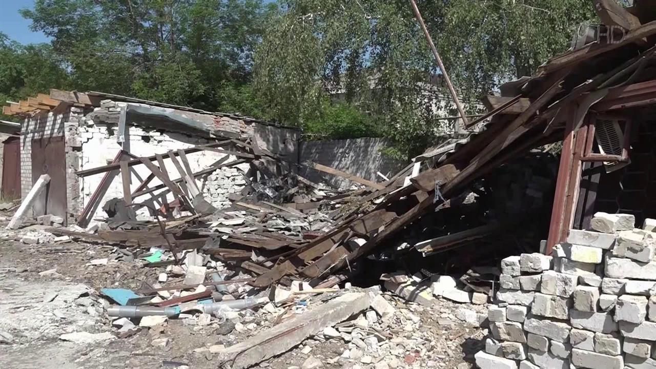 Украинские боевики выпустили четыре ракеты "Точка-У" по Новой Каховке в Херсонской области