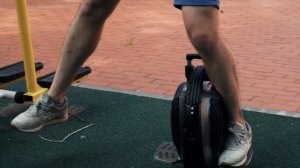 Как встать и поехать на моноколесе