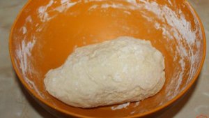 Домашние пельмени с уткой и зеленью