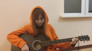 Песни под гитару (авторское, гитара) девушка поет под гитару Возраст