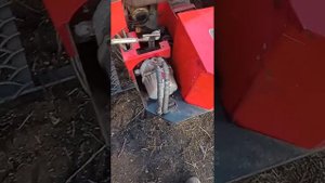 Самоходный пресс - подборщик YANMAR