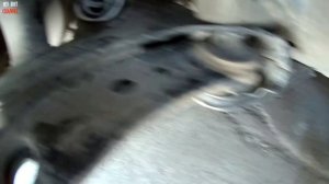 Toyota Bb 2 QNC 2011 Стук в подвеске. Замена втулки рулевой тяги. Втулка рейки. Part 1