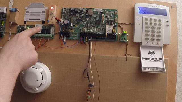 Сброс пожарныхи извещателей после тревоги. paradox evo смотреть онлайн