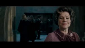 Гарри Поттер и Орден Феникса - Долорес Амбридж наводит порядок в Хогвартсе.