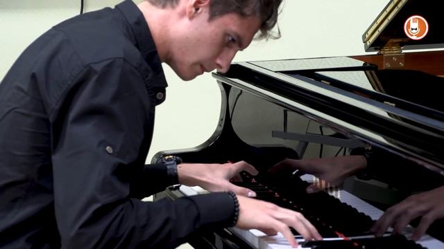 Л. Бетховен. Соната №14, 1 часть / L. Beethoven Sonata No. 14, 1st mov. смотреть онлайн