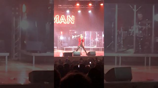 @SHAMAN_ME Мёд 19.10.22 Новомосковск смотреть онлайн