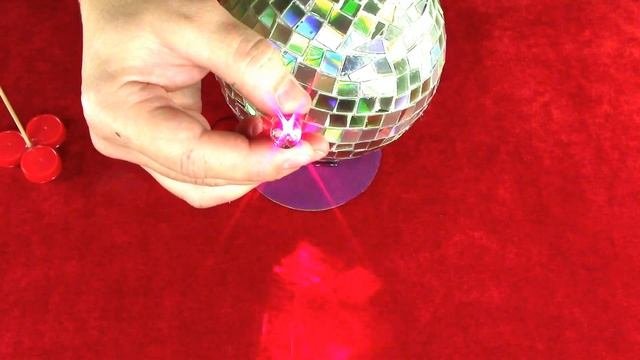НЕВЕРОЯТНЫЕ ПРИМЕНЕНИЯ ЛАЗЕРНОЙ УКАЗКИ ?? DIY