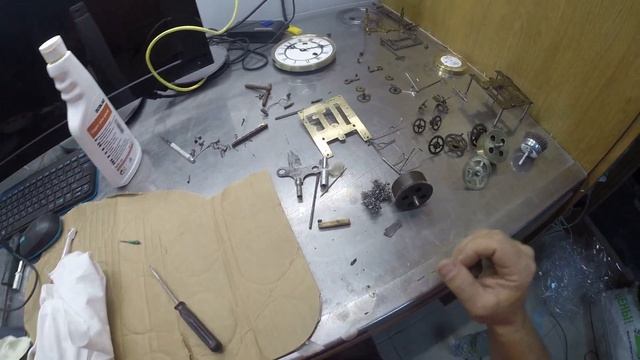 Реставрация и ремонт старинных немецких часов le roi a paris. Часть 1, механизм смотреть онлайн