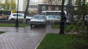 обнимашки на улицах пранк