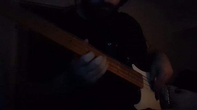 Tasty new P-bass jam! смотреть онлайн