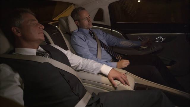 Mercedes-Maybach S 600 смотреть онлайн