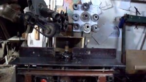 Саморобний  вертикально фрезерный станок по дереву