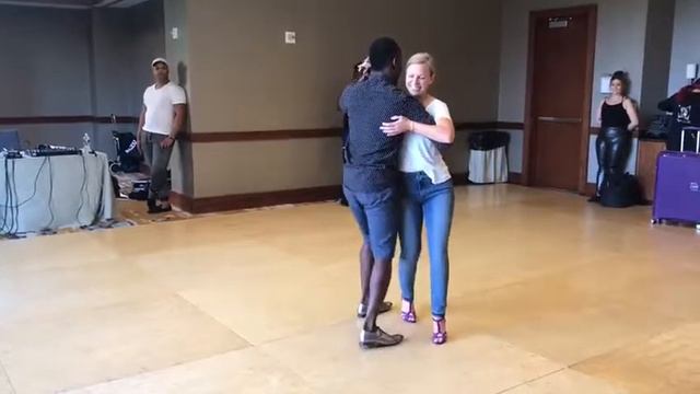 Kizomba смотреть онлайн