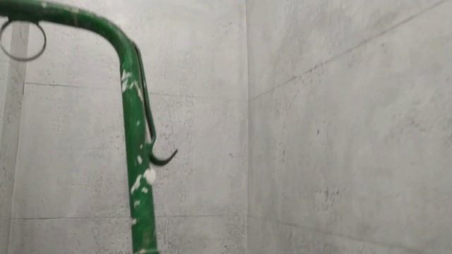 Декоративная штукатурка из шпатлёвки в санузле. смотреть онлайн