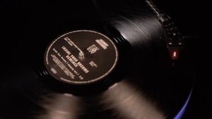 Reloop HiFi: Turn 7 - Premium Belt Drive USB Turntable System (Introduction)