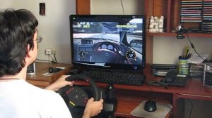 Race Driver GRID + Logitech MOMO Racing