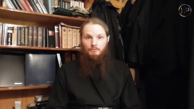 Священник делится интересными подробностями о врачах и короне. смотреть онлайн