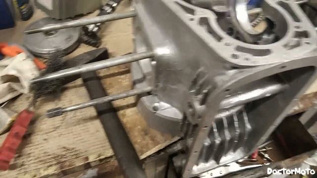 Двигатель мотоцикла Днепр МТ 11. Ужгород. смотреть онлайн