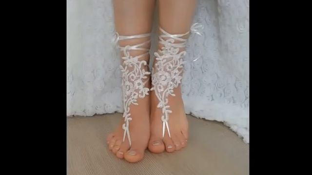 Анклеты -  браслеты на ноги.