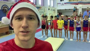 Новогодняя эстафета на призы деда мороза !