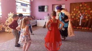 Танец с Бабой Ягой