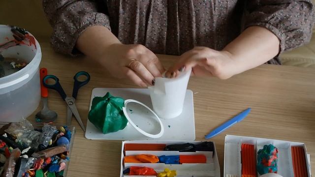 Лепим с детьми кактус из пластилина смотреть онлайн